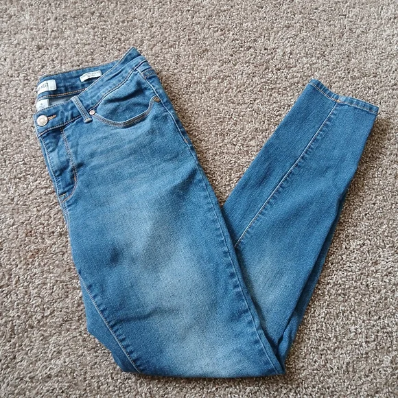Nine West Mid Rise Skinny Jeans | Medium Wash Size 6 - Picture 2 of 6